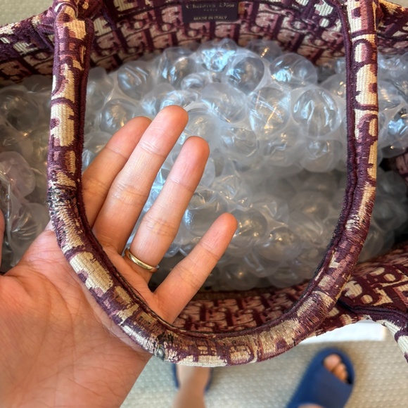 Dior Oblique Canvas Book Tote Bag- Burgundy- Large- MSRP $3,500 - Picture 9 of 12